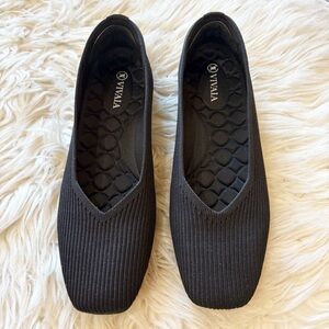 Vivaia Black Ribbed Square Toe V Cut Margot Ballet Flats Size 39 = Women’s 8